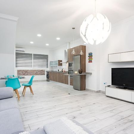 Apartamento Carmen มาลากา ภายนอก รูปภาพ