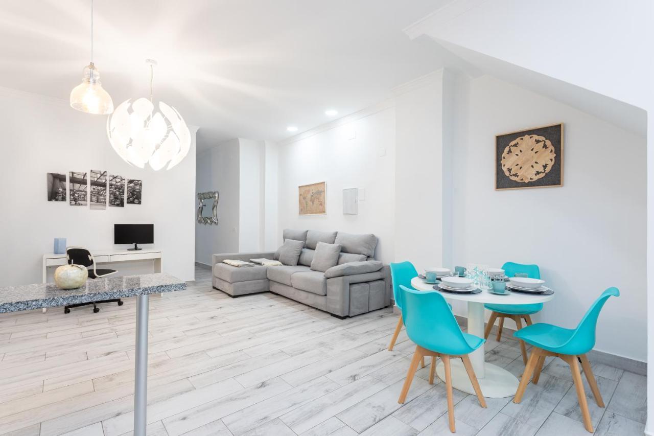 Apartamento Carmen มาลากา ภายนอก รูปภาพ