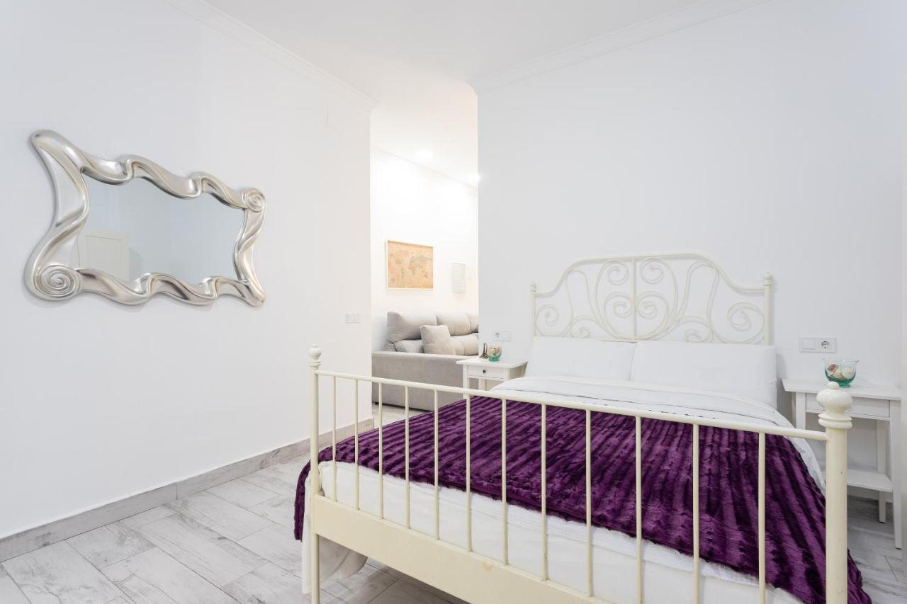 Apartamento Carmen มาลากา ภายนอก รูปภาพ